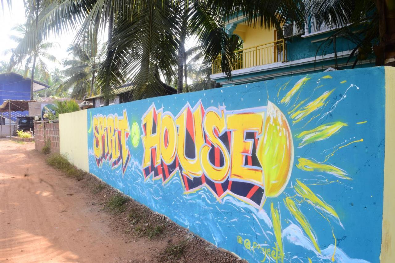 Spirithouse Hostel อารัมบล ภายนอก รูปภาพ