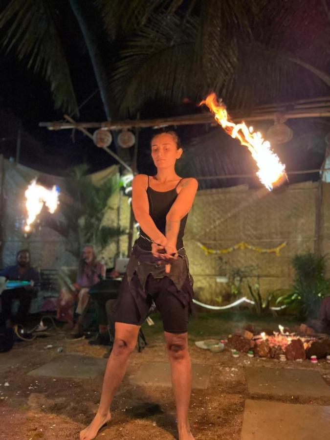 Spirithouse Hostel อารัมบล ภายนอก รูปภาพ